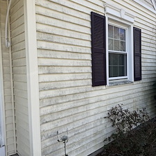 Quality-House-Cleaning-Soft-Washing-in-Southwick-MA 1
